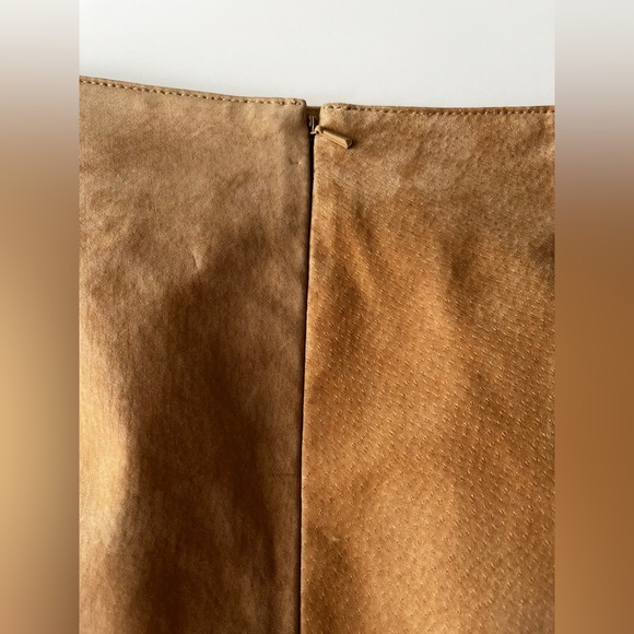Gorgeous Vintage 90s Buttery Caramel‎ Suede Knee Length- Midi Skirt - Picture 11 of 13